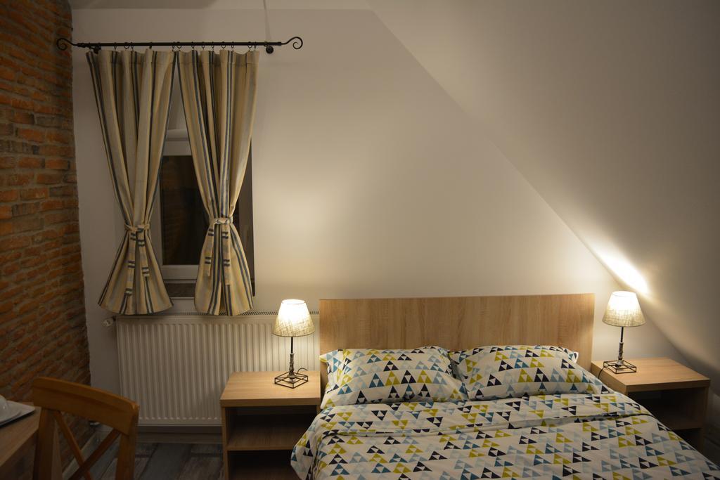 Blue House Hotel Brasov Room photo
